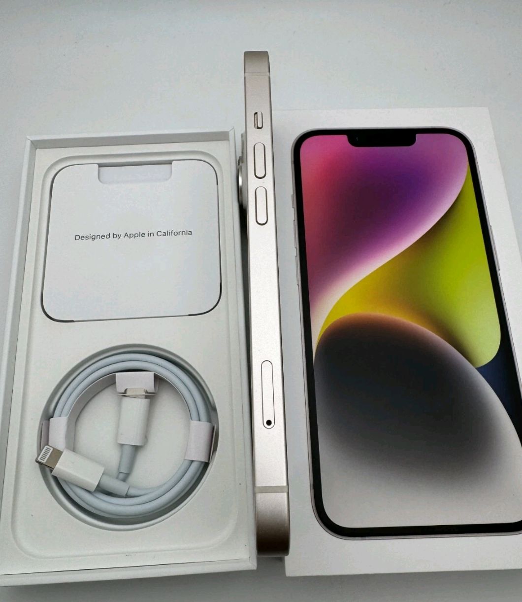 Apple Portables: iPhone 14 256GB Excellent Condition  – D'occasion à Luzern par Waince786 3