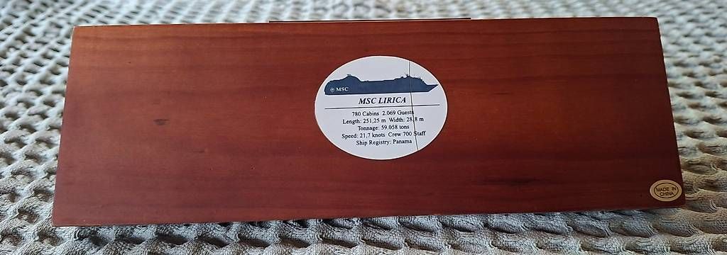 Kit di modellismo & Modellini statici: MSC Lirica Miniature – Usato da Jegenstorf venduto da cla_d57p 1