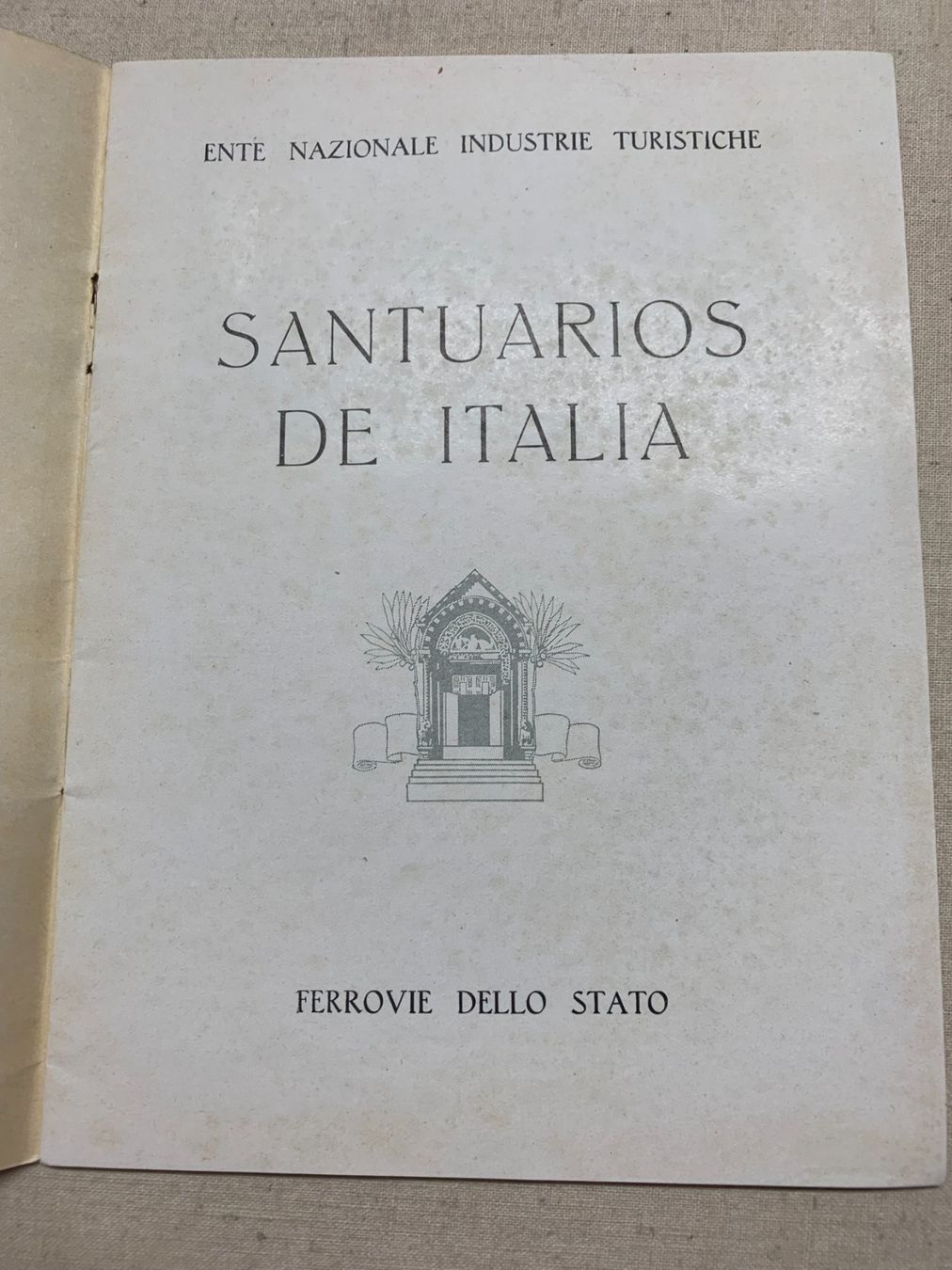 Ansichtskarten: Italia - "Santuarios de Italia" – Gebraucht aus Sorengo von 74in 1