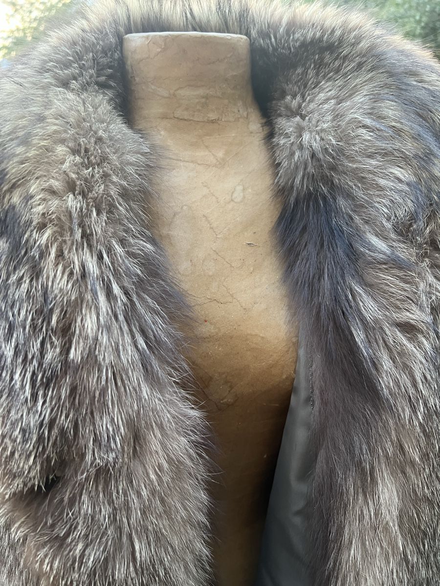 Cappotti: Manteau de fourrure – Usato da St-Pierre-Clages venduto da ste_xk6p 6