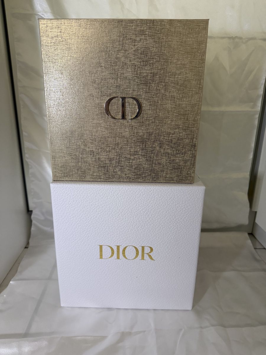 Dior Parfums & Eau de Toilette: Dior Addict Eau De Toilette inkl GeschenkBox mit Inhalt – Neuf (Voir description) à Bern par Blueangel6 7