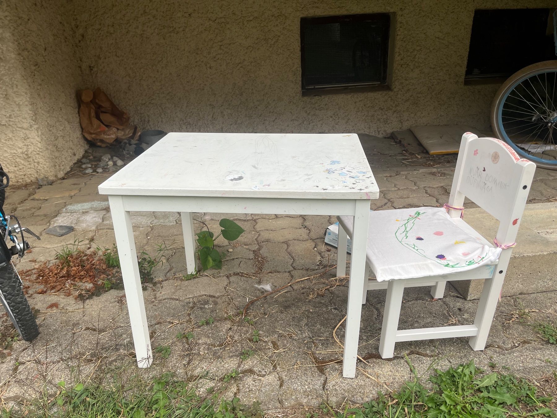 Ikea Set di tavolo e panche: Kindermöbeln – Usato da Richterswil venduto da chabwino13