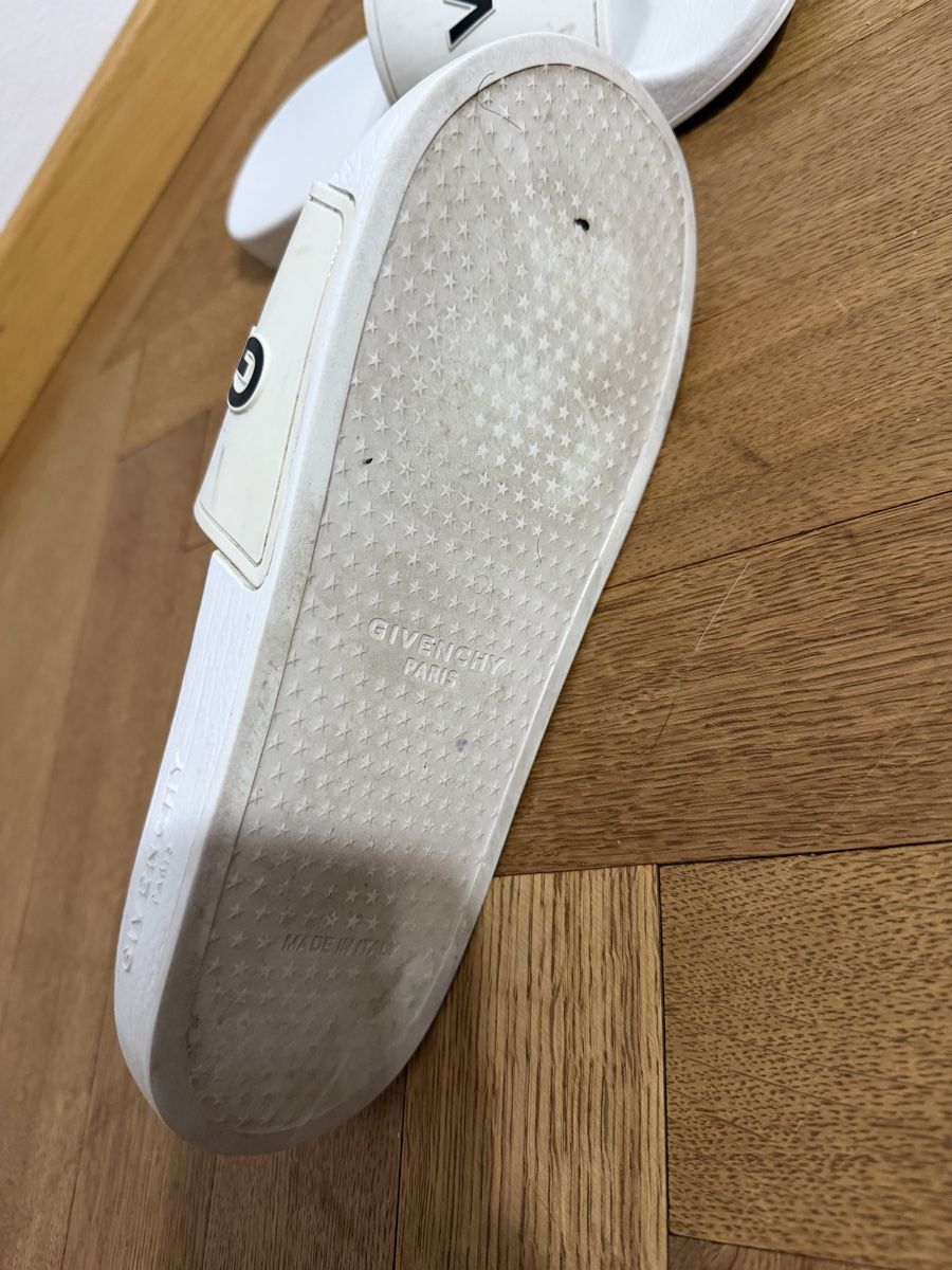 Givenchy Chaussures hommes: Ciabatte Givenchy Paris Bianche Tg 41 Usate – D'occasion à Lugano par can_xdd8 6