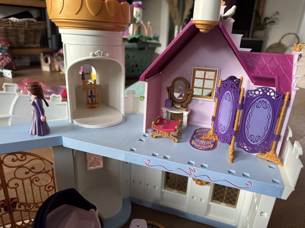 Playmobil Spielzeuge: Playmobil Schloss – Gebraucht aus Auw von Stana5 5