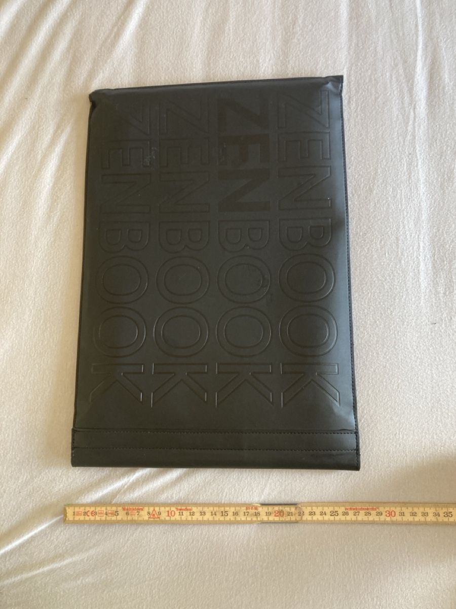 Asus Coques & Sacs: Asus ZenBook Hülle – D'occasion à Ruswil par Kim_gn2d 3