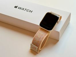 Apple Watch SE GPS + Cellular, 44 mm Aluminium Polarstern