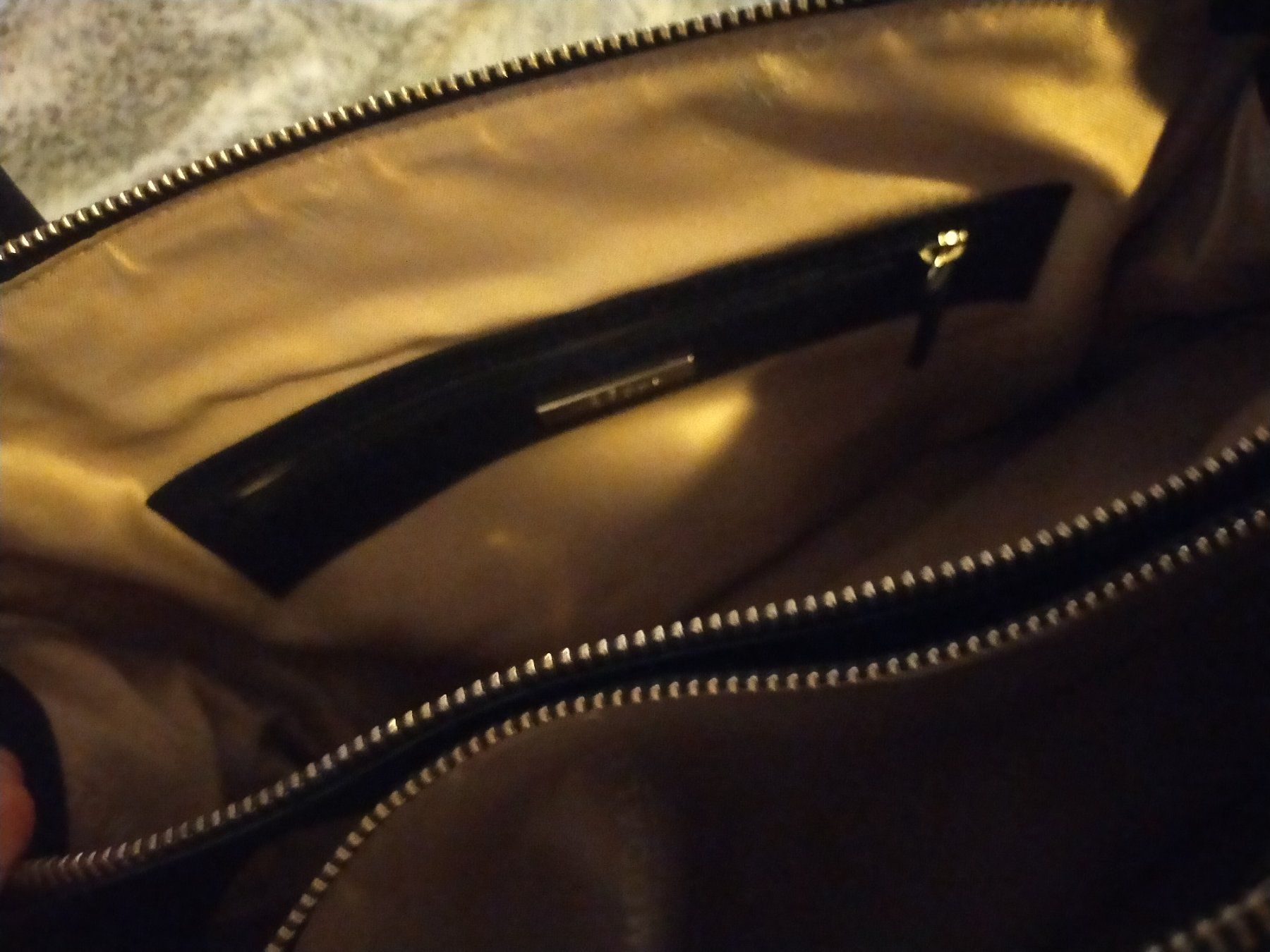 Modalu Borse da donna: Modalu England Handtasche Schwarz – Usato da Tägerig venduto da mikky02 4