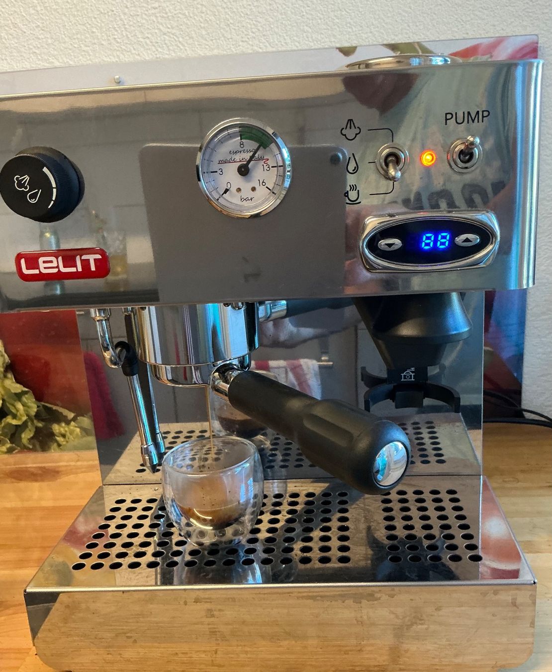 Lelit Kaffeemaschinen & Espressomaschinen: Lelit PL42TEMP Siebträger Kaffee/Espressomaschine – Gebraucht aus Bremgarten AG von Streify 2