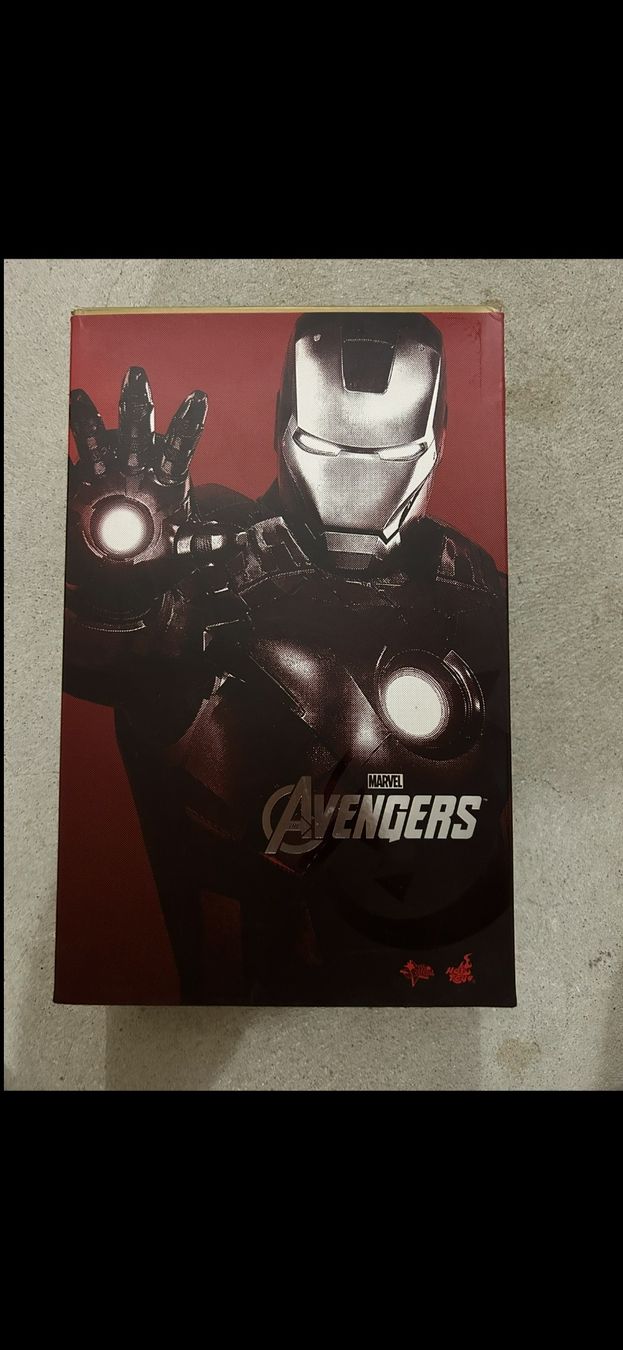 Hot Toys Figurines: Iron Man Mark VII Hot Toys – D'occasion à Rorschacherberg par fil_g9wg