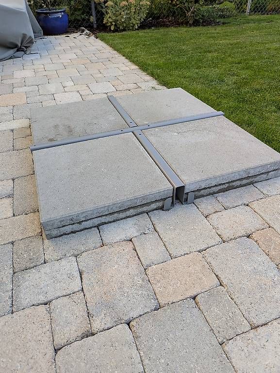 Altro: Suncomfort Ständerkreuz inkl. 8 Platten – Usato da Gossau SG venduto da _darkfire_ 1
