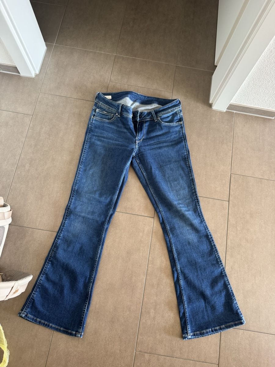 Pepe Jeans Jeans: Pepe Jeans – Neuf (Voir description) à Balgach par fad_jb55