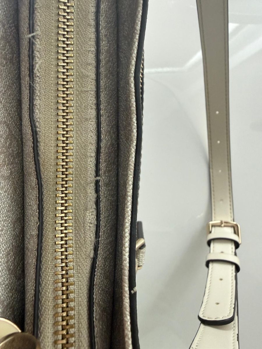 Guess Taschen für Damen: Guess Handtasche – Gebraucht aus Brunnen von san_7gww 4