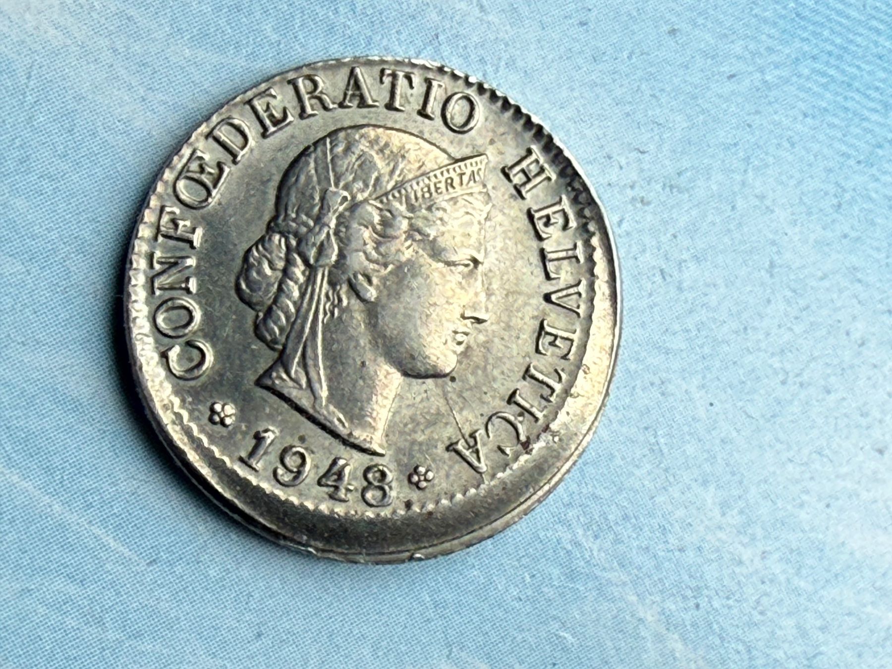 Tutti le monete: 5 cts 1948 (((gros décentrage - très Rare))) – Usato da Pully venduto da UCA01 1