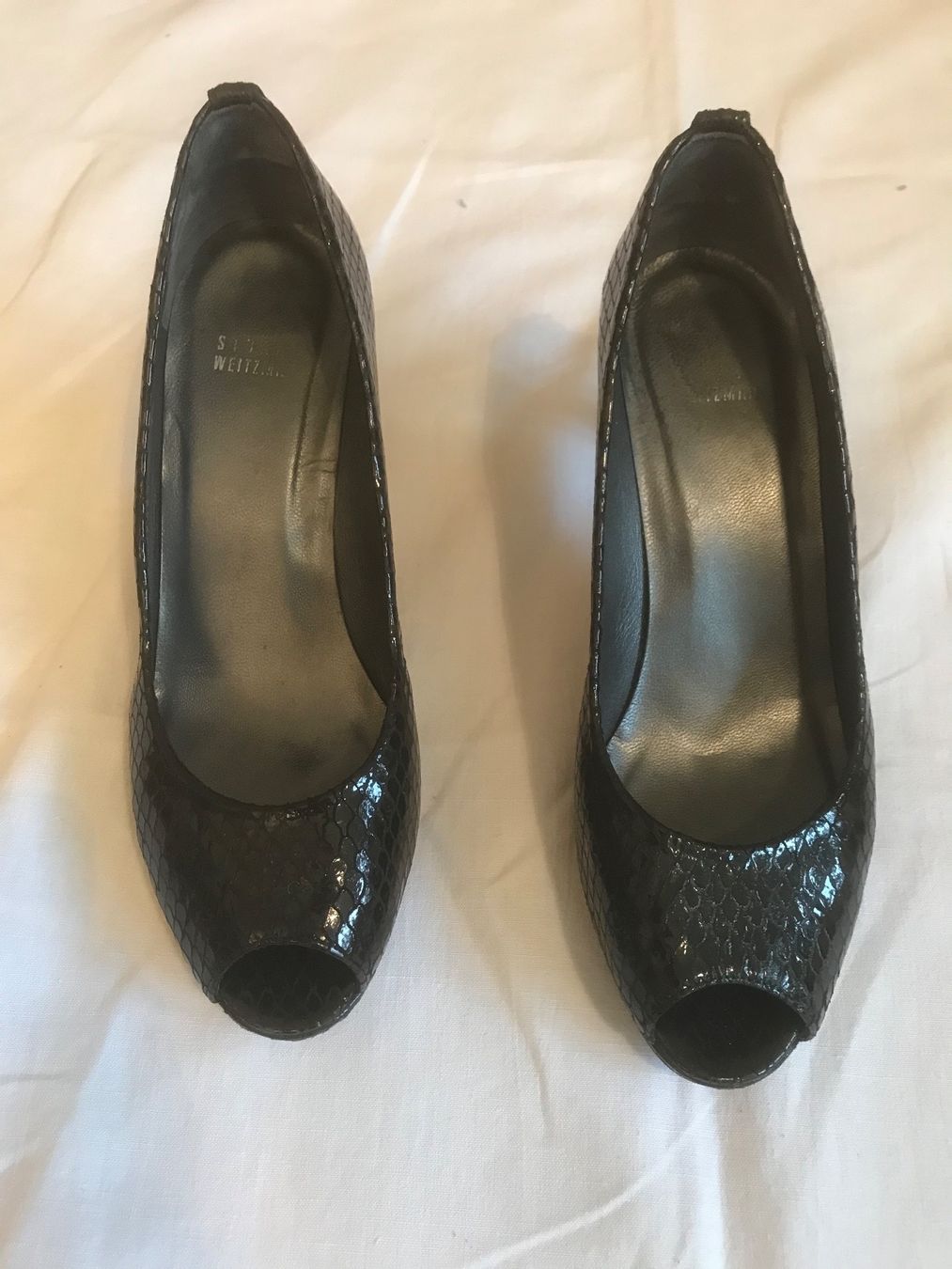Stuart Weitzman Chaussures femmes: STUART WEITZMAN Pumps – D'occasion à Zürich par pie_9tng 1