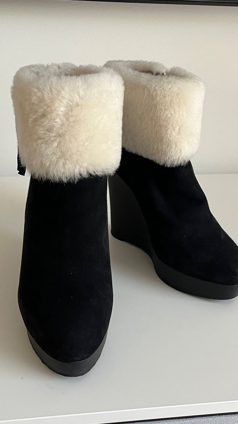 Damenschuhe: Süße Stiefel Gr.35-36 – Gebraucht aus Stäfa von Exclusive0