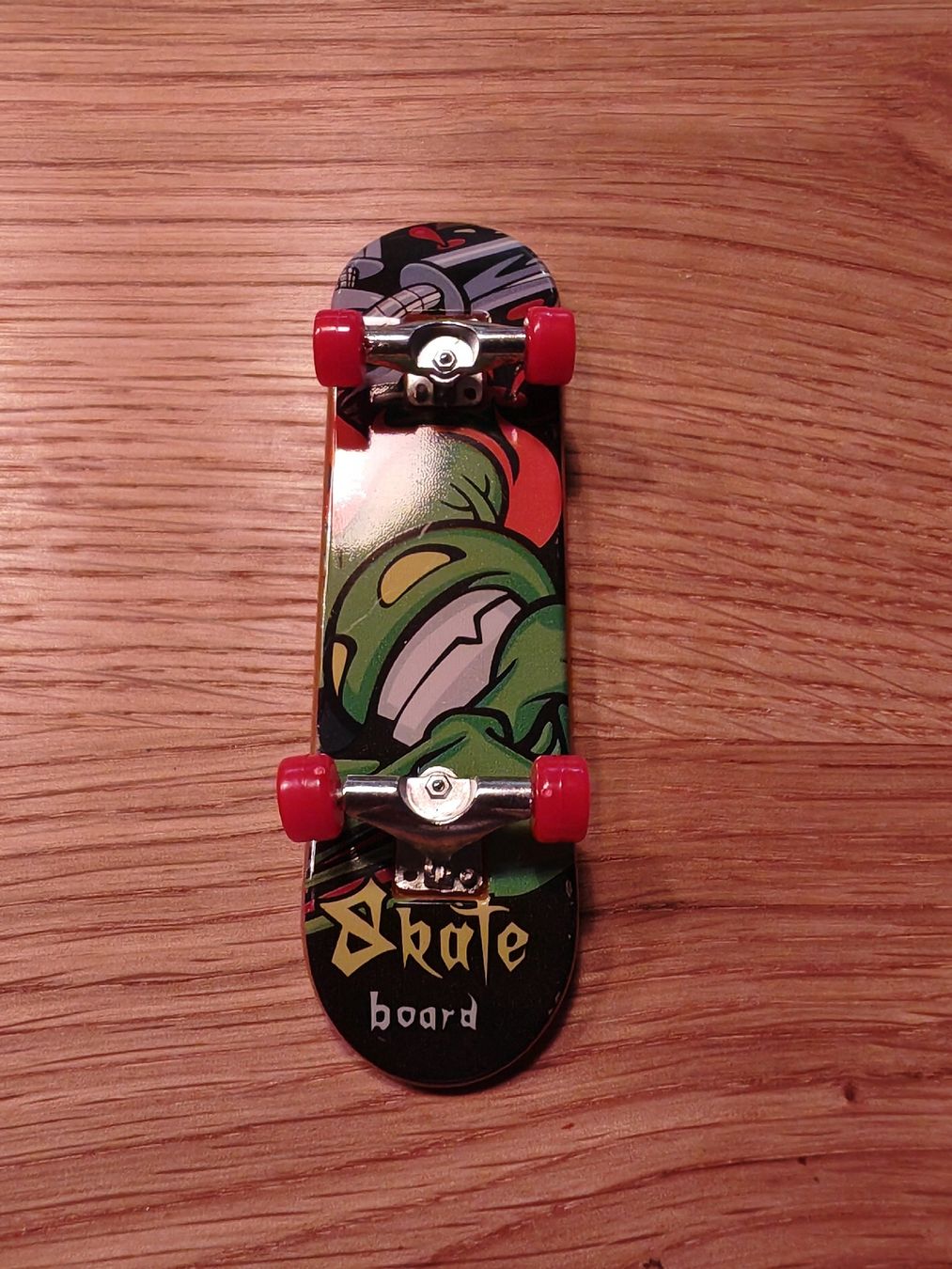 Giocattoli: Finger Skateboard – Nuovo e nell'imballaggio originale da Horw venduto da theanswer.1