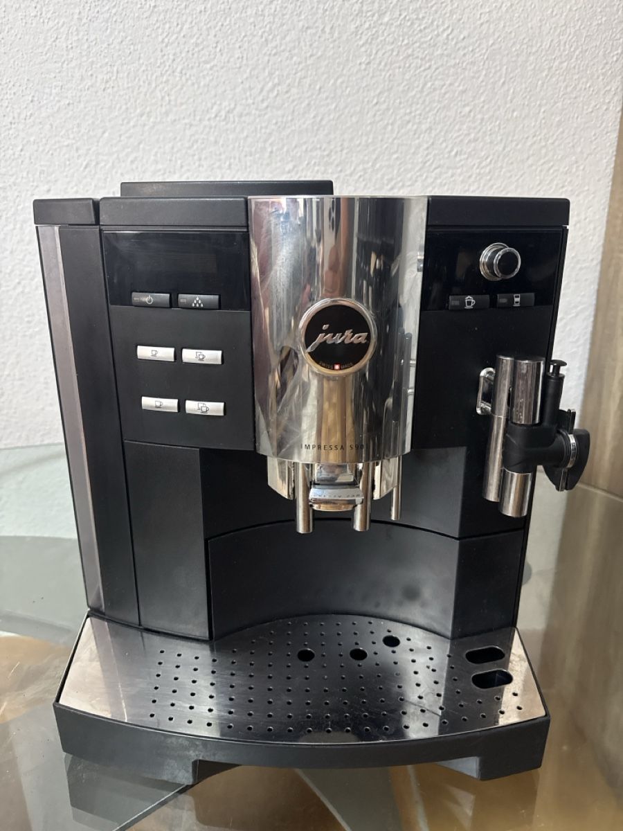 Jura Macchine per caffè & Macchine per espresso: Juraimpresa S901 – Usato da Soyhières venduto da Jura22