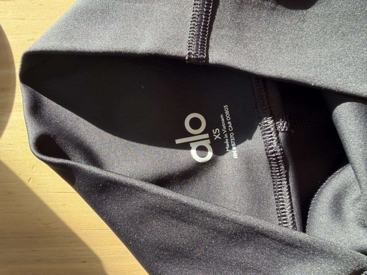 Alo Yoga Leggings: Alo Leggings XS (ungetragen!) – Nuovo (secondo la descrizione) da Ennetbaden venduto da b617 1