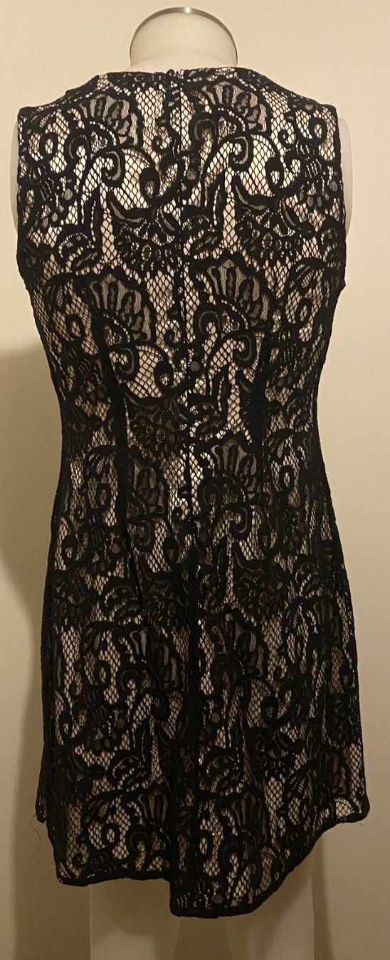 Benetton Vestiti: schwarzes Cocktailkleid Grösse S – Nuovo (secondo la descrizione) da Grindelwald venduto da SumsiBiene 1