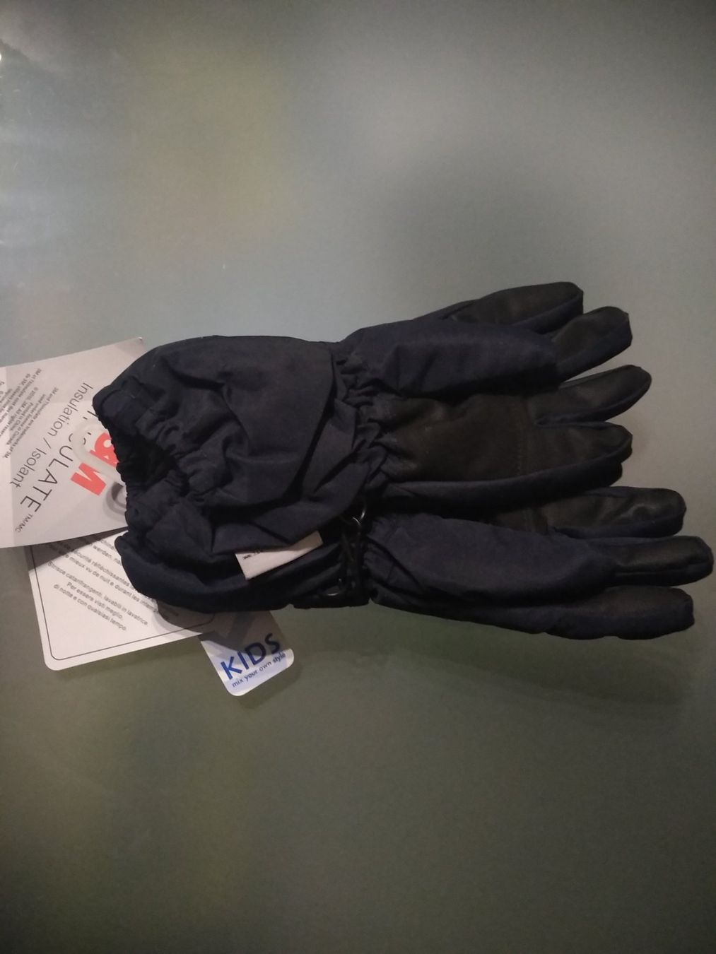 Guanti & manicotti: Winterhandschuhe Grösse 2 - 4 Jahre – Nuovo e nell'imballaggio originale da Bäch SZ venduto da Swissy46 2