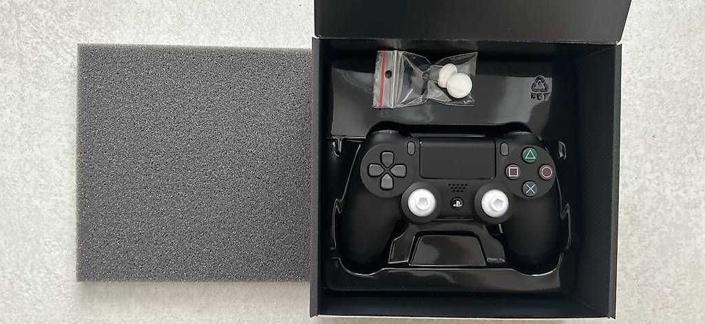 Konsolen: Neuer PS4 Scuf (4 Paddles) – Gebraucht aus Dübendorf von mai_9gpv 3