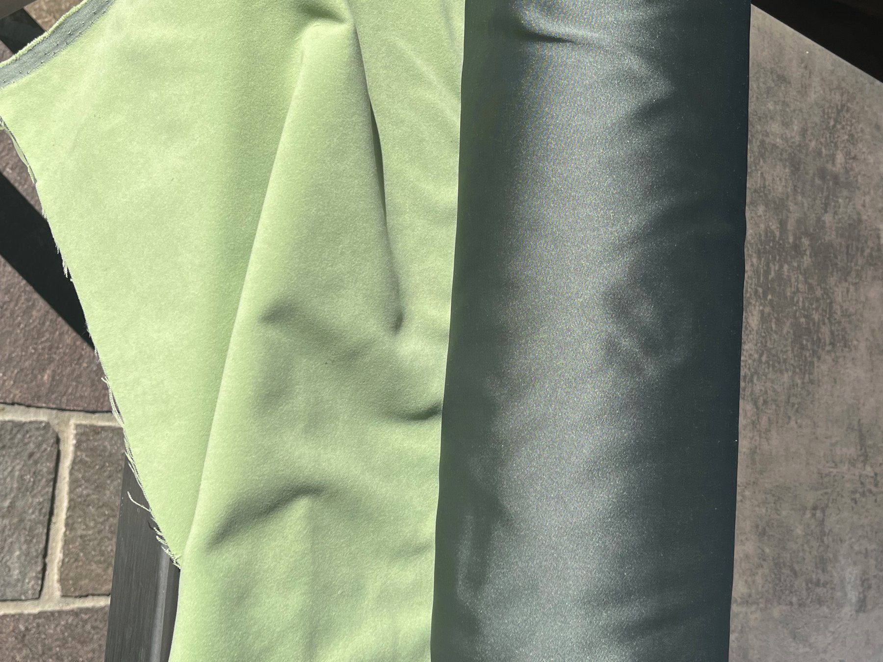 Kvadrat Tende: Blickdichter Vorhangstoff von Kvadrat, 2seitig – Usato da Neuenhof venduto da rio78