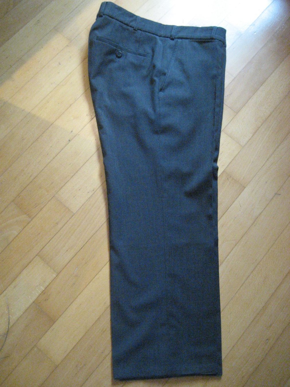 Pantaloni: Freizeithose "KAENZIG" – Usato da Unterengstringen venduto da Olifant4 3
