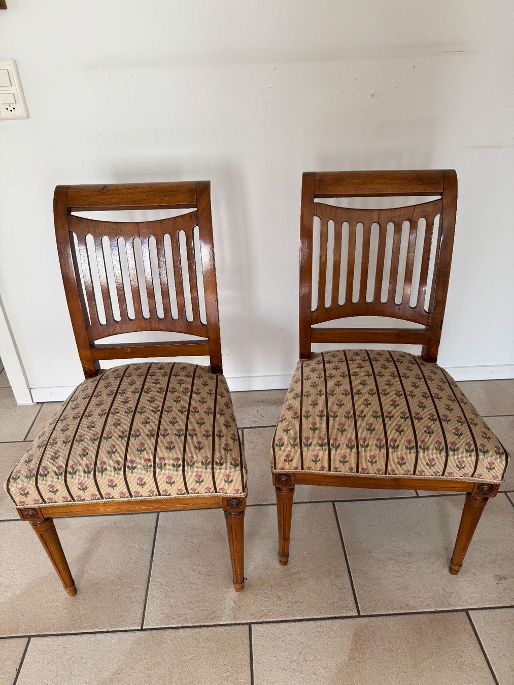 Chaises: 2 antike Biedermeier Stühle – D'occasion à Wiesendangen par dfc187
