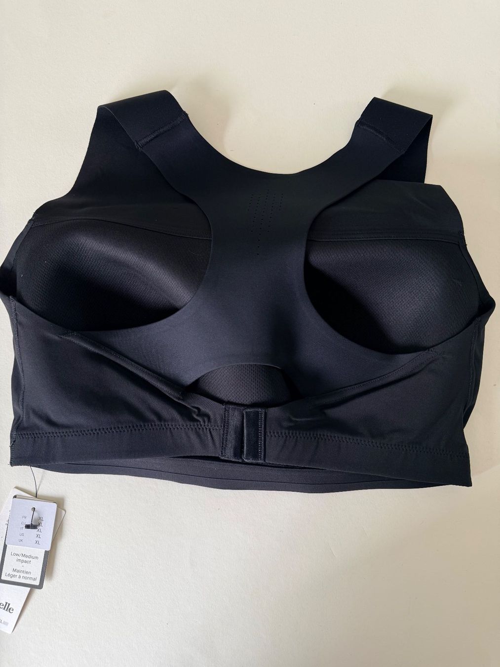 Chantelle Altra biancheria intima: Soft-BH, Chantelle, Grösse XL, Farbe Schwarz – Nuovo e nell'imballaggio originale da Rudolfstetten venduto da gst_g7xl 6