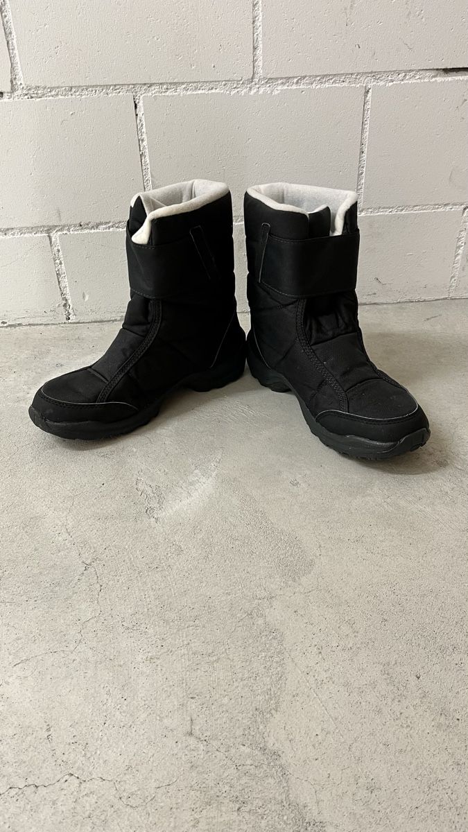 Decathlon : Winterstiefel Gr.38 – Usato da Wettingen venduto da po250270 1
