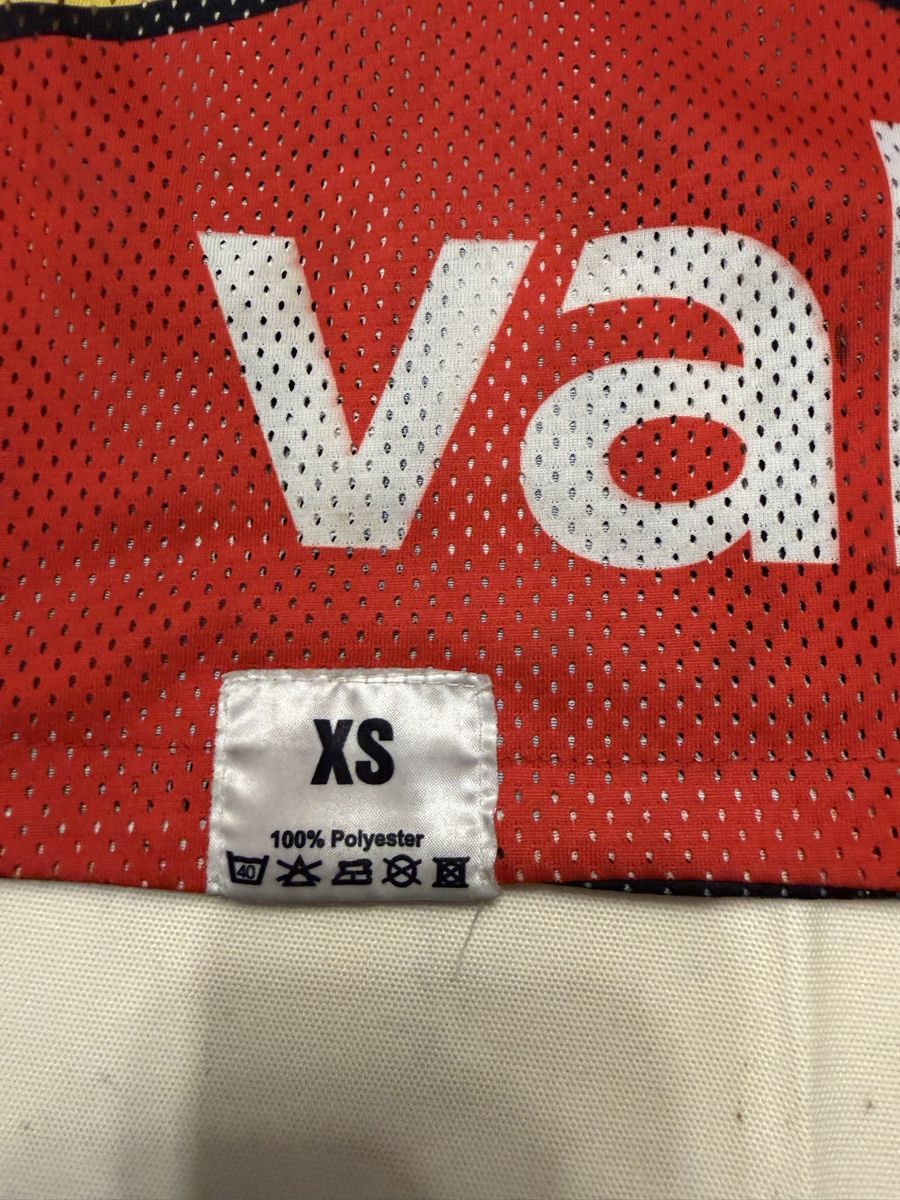 Gameworn Canottiere & Pantaloni: SC Bern Gameworntrikot Junioren Nummer 66 Grösse XS – Usato da Suhr venduto da Oppel 4