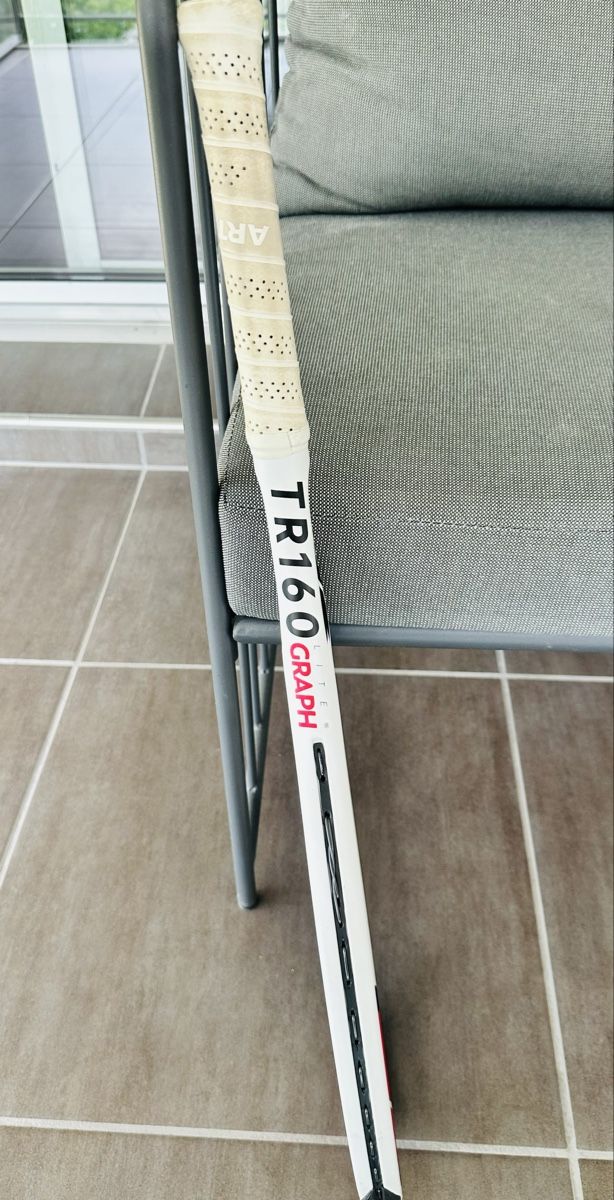 Racchette: Artengo TR160 GRAPH Tennis Racket – Usato da Gattikon venduto da abr_7www 1