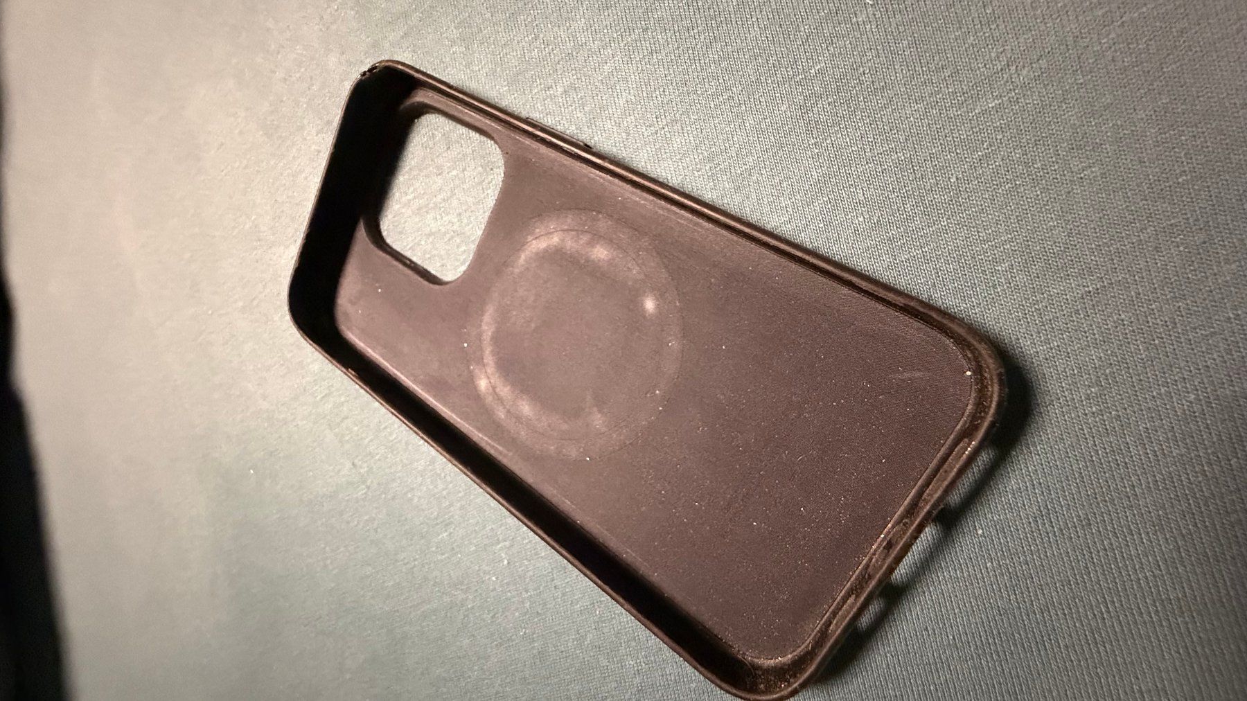 Apple Portables: iPhone 15 Pro,128 GB,Black Titanium – D'occasion à Obergerlafingen par Moorfrosch 7