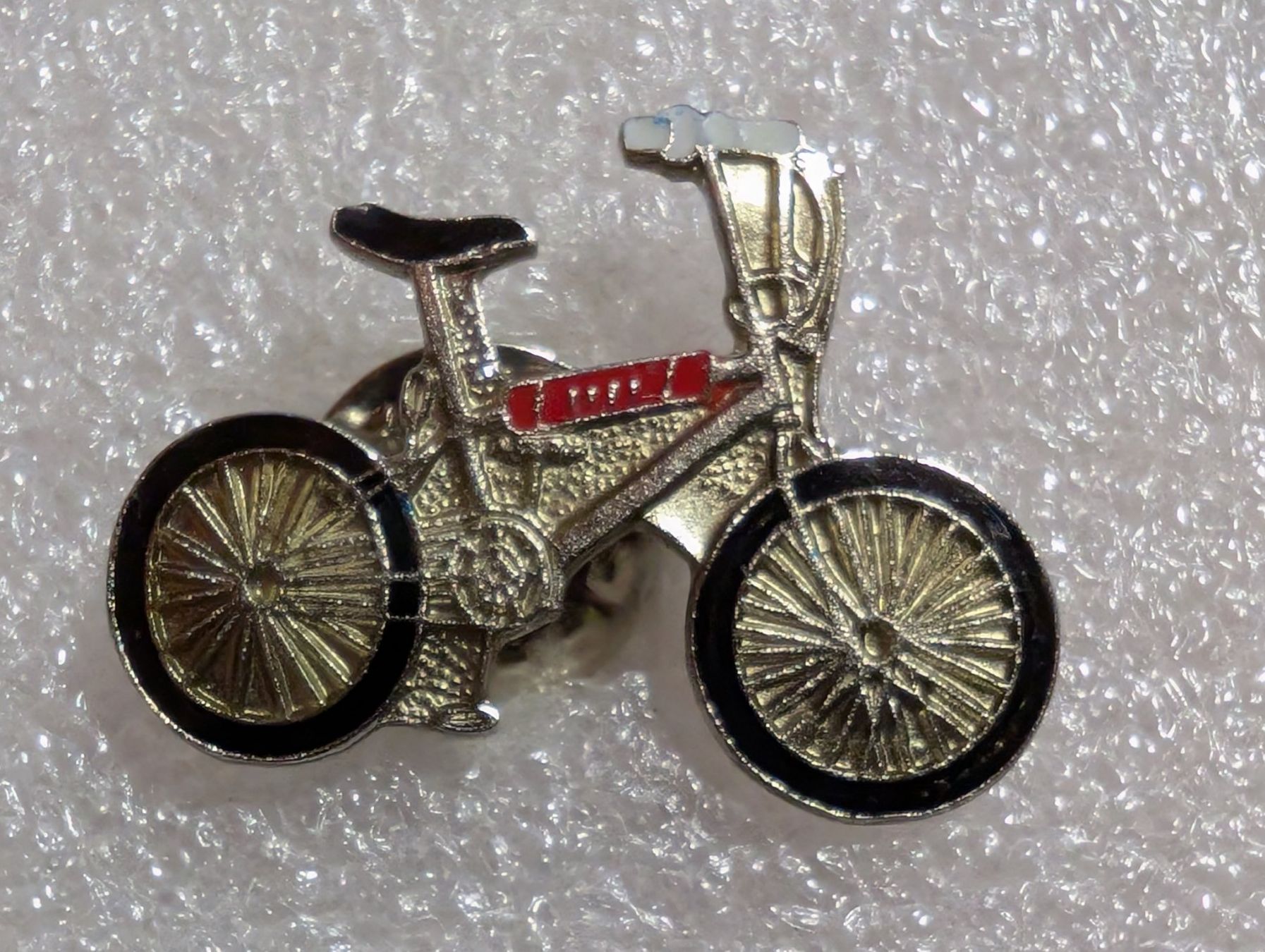 Placchette & Badge: Ansteckpin 274: Fahrrad – Usato da Oppligen venduto da Pin-Fall-Shop