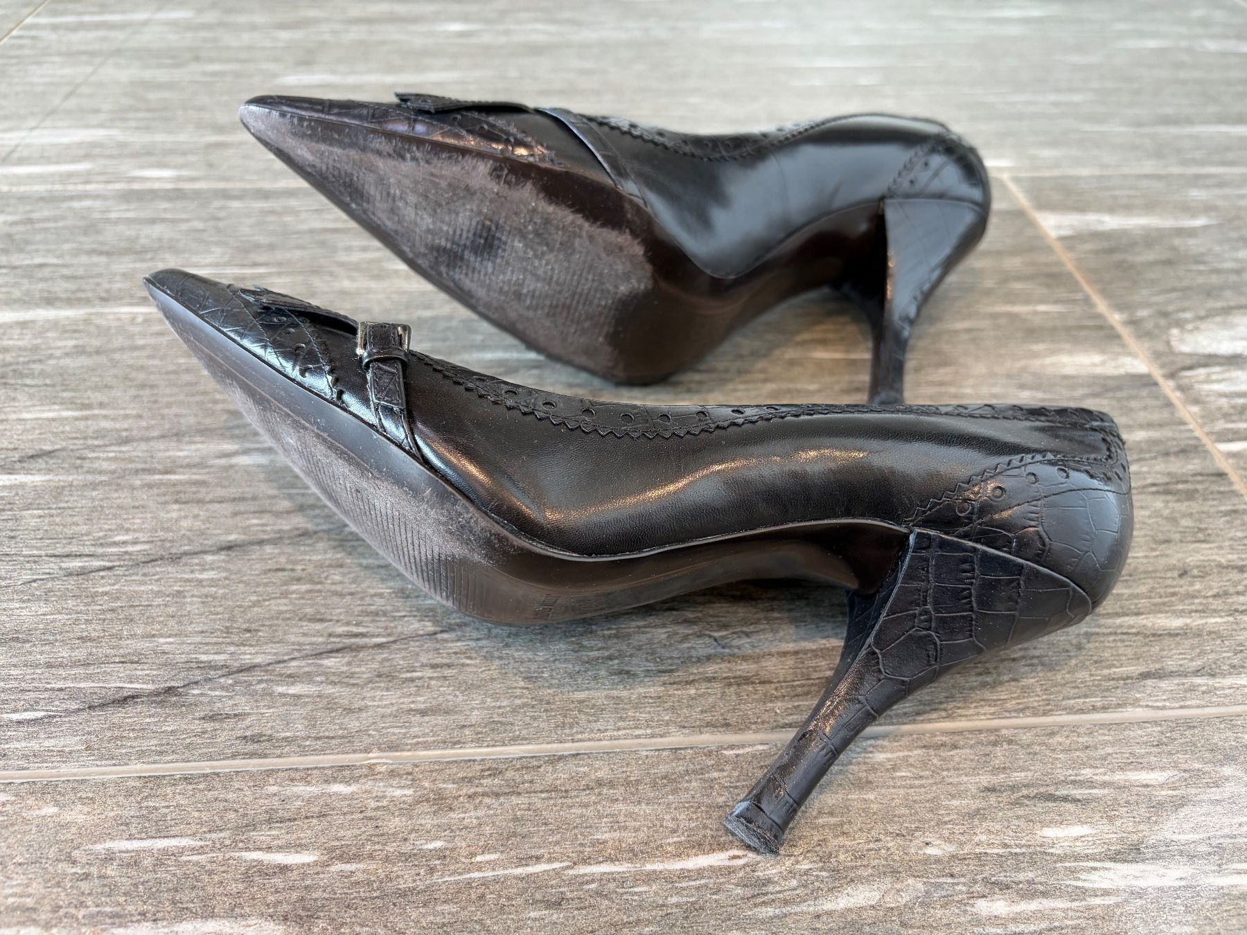 Scarpe da donna: Nine West Leder Pumps, schwarz, Gr. 39 – Usato da Opfikon venduto da funky-monkey 2