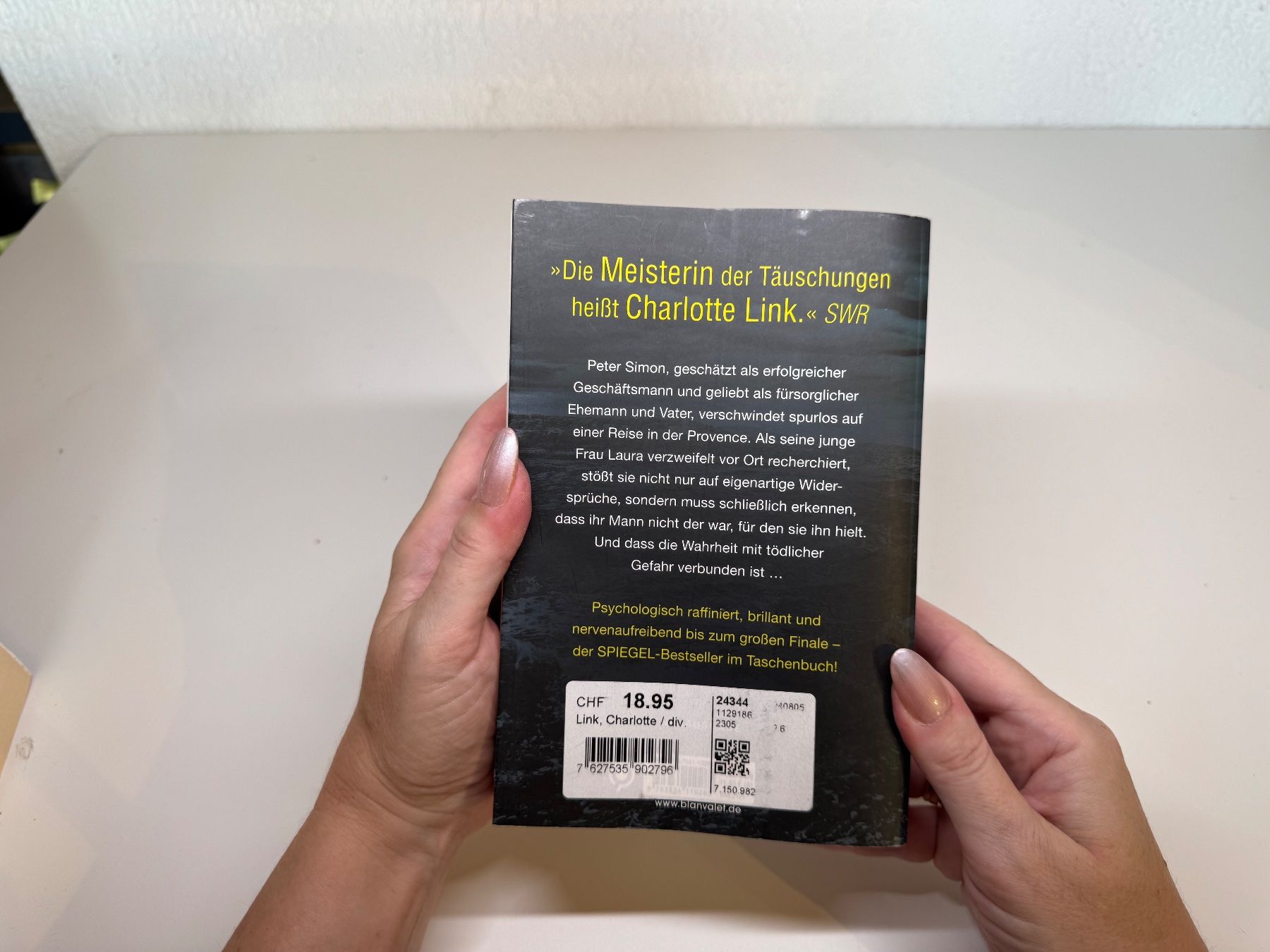 Libri: ROMAN: Charlotte Link, Die Täuschung – Usato da Grosswangen venduto da Deutsche_Romane 9