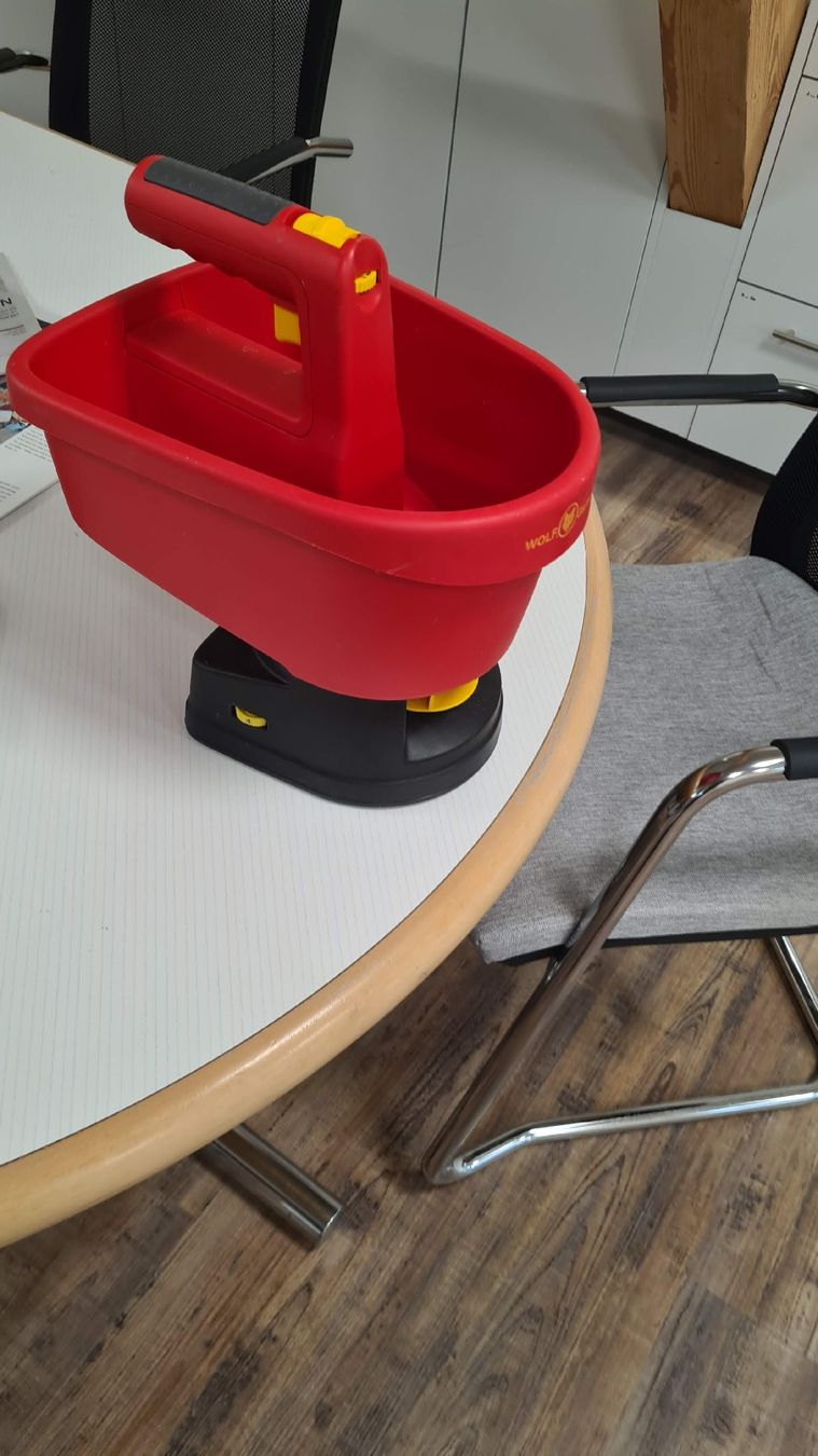 Altro in Utensili da giardino: Wolf Garten Streuwagen Power Spreader - – Nuovo e nell'imballaggio originale da Hombrechtikon venduto da Arica1 1