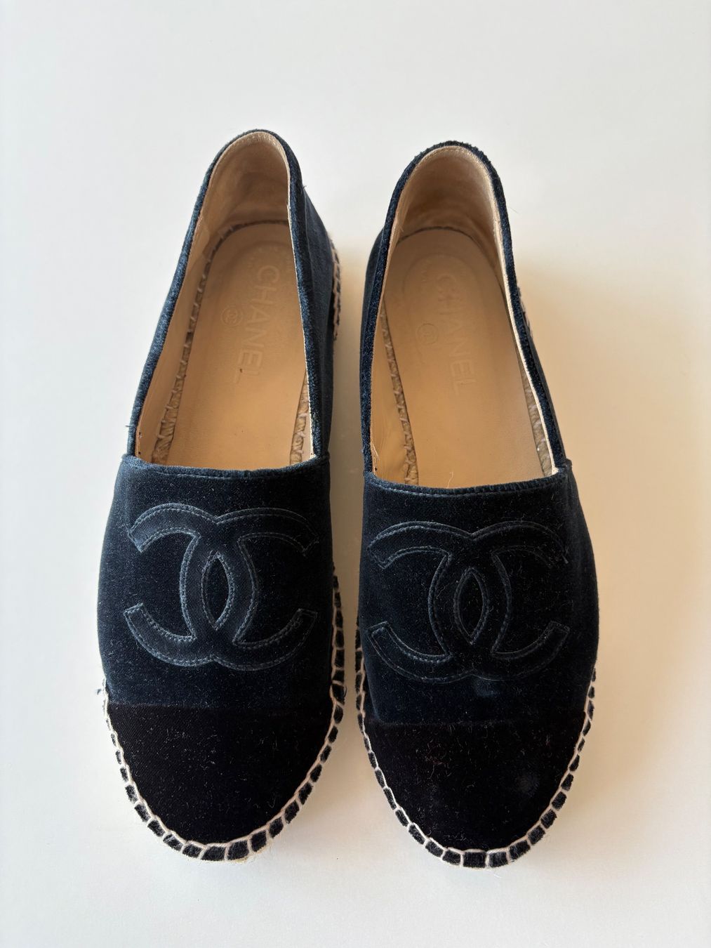 Chanel Chaussures femmes: ESPADRILLES  CHANEL – D'occasion à Kilchberg ZH par ente010