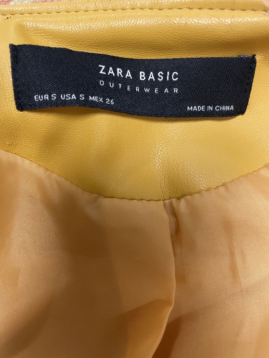 Zara Giacche: Zara Basic Textilleder Jacke gelb mit Volants – Usato da Urdorf venduto da Anassor 3