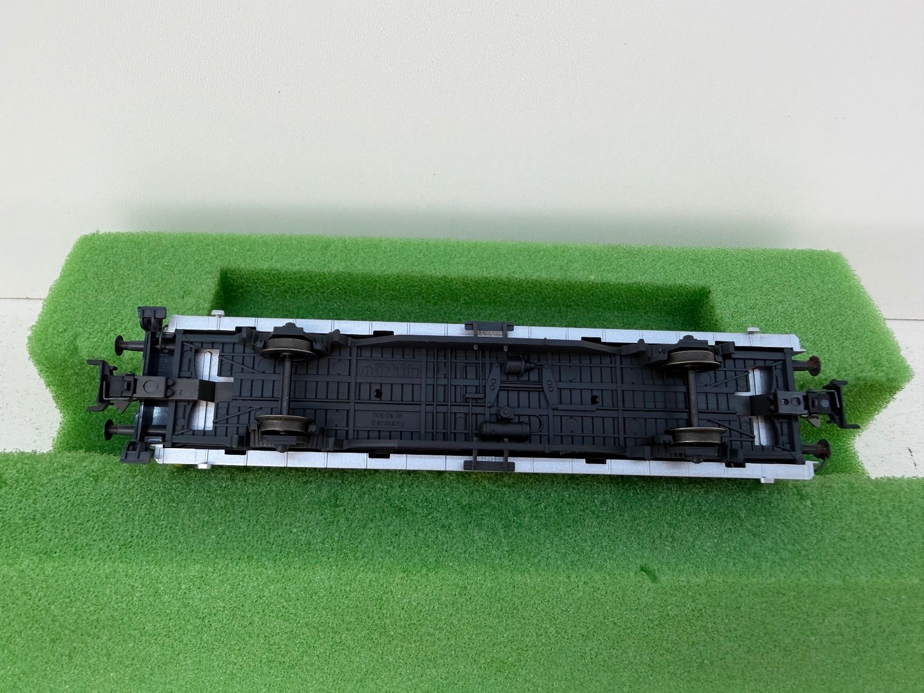 Märklin Modelleisenbahnen: Märklin Eichhof Hbils Güterwagen 4735.948 SBB Hbils – Gebraucht aus Büsserach von ModellbahnDepot 6