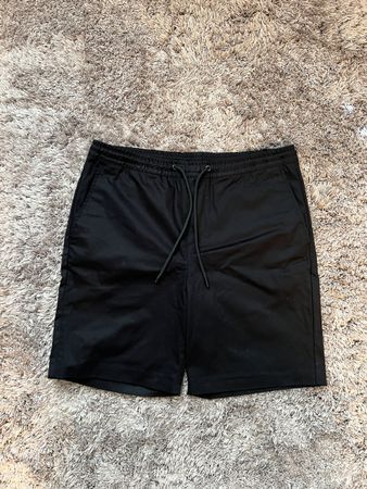 Zara Shorts schwarz