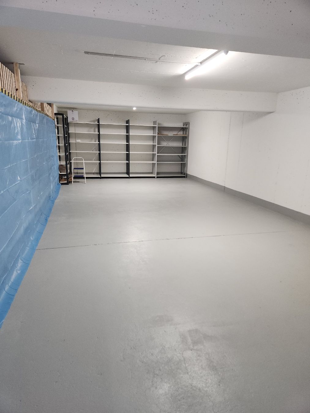 Scaffali: Regale Lagerregal Metall weiss/anthrazit 5 Meter – Usato da Hägendorf venduto da volcan63 1