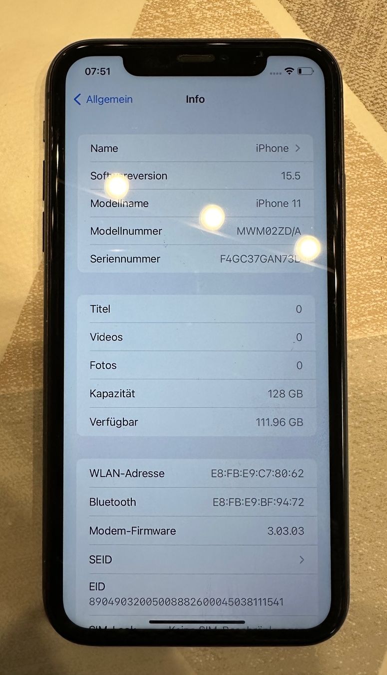Apple Handys / Smartphones: iPhone 11 128GB schwarz – Gebraucht aus Dübendorf von  1