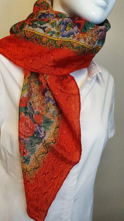 Schönes tuch Tuch rot gemustert Blumen 🌼 Vintage