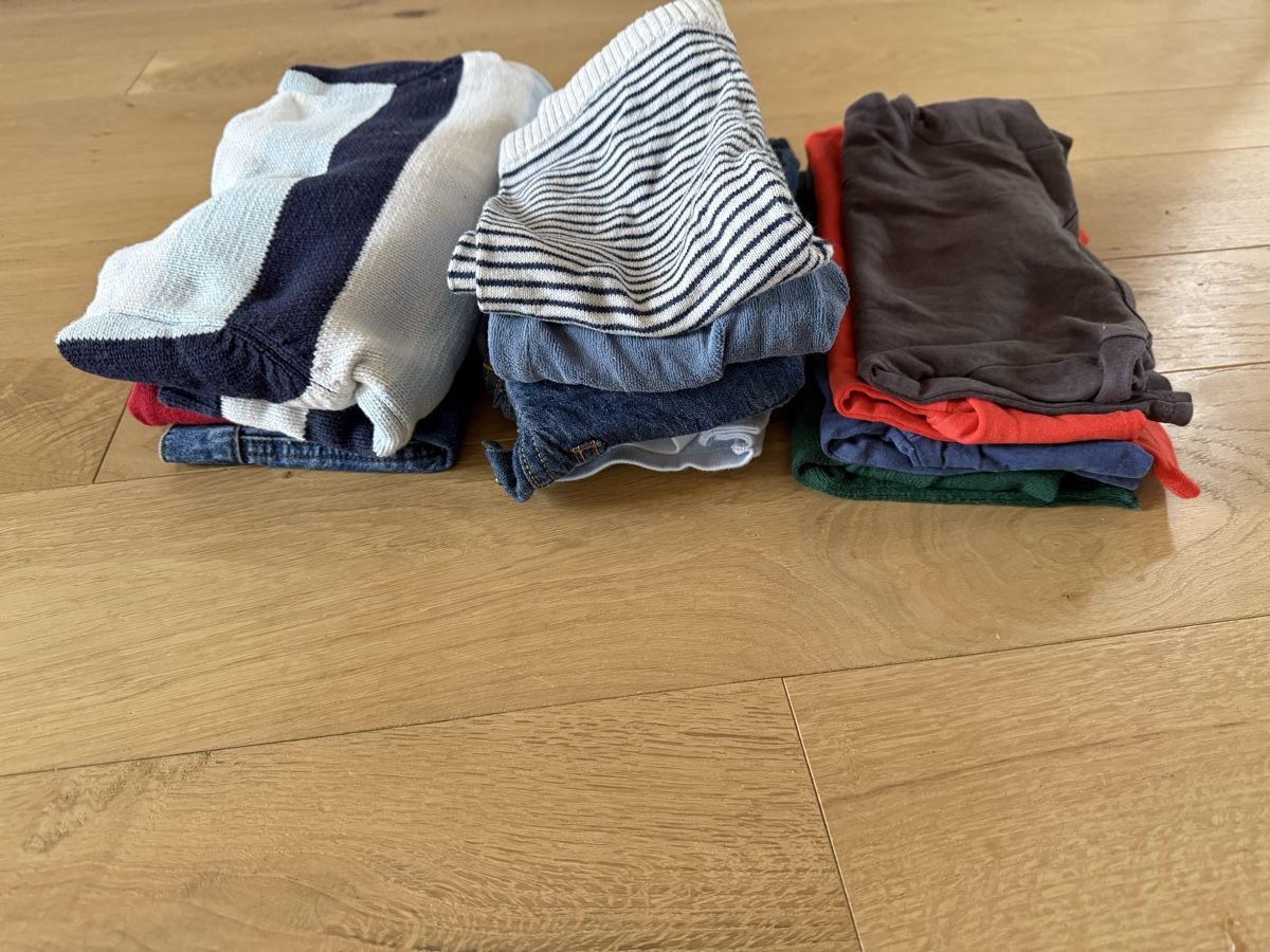 Lotti & Set di vestiti: Kleiderpaket Jungs - Grösse 62 – Usato da Hinteregg venduto da Jazz-C