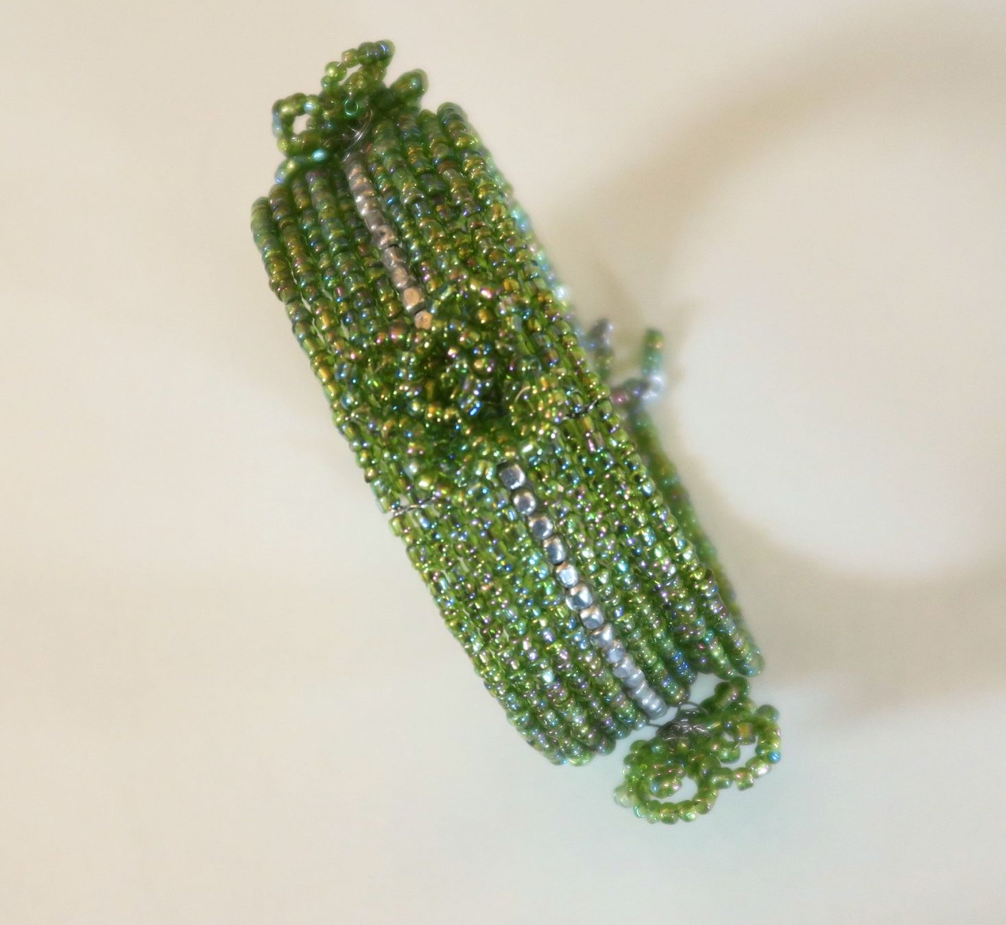 Bracciali & Braccialetti: Armspange aus Glasperlen – Usato da Brittnau venduto da marlenestone 1