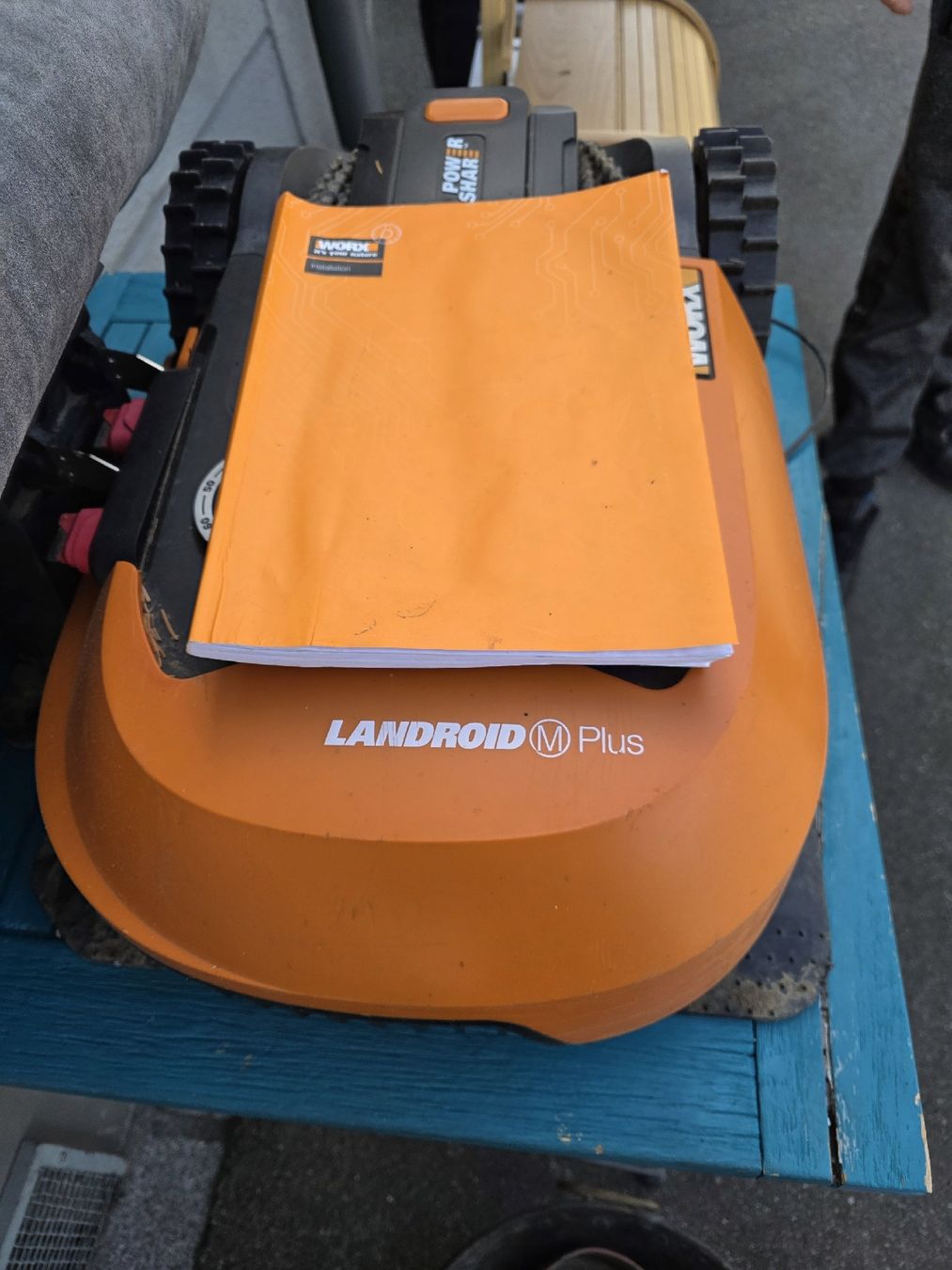 Worx Tagliaerba: Worx Landroid M Plus Rasenroboter – Usato da Arbon venduto da MadameLuLa9320