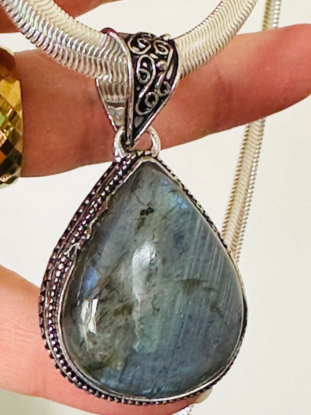 Catenine: Labradorite necklace – Nuovo e nell'imballaggio originale da Genève venduto da AGBERG 4