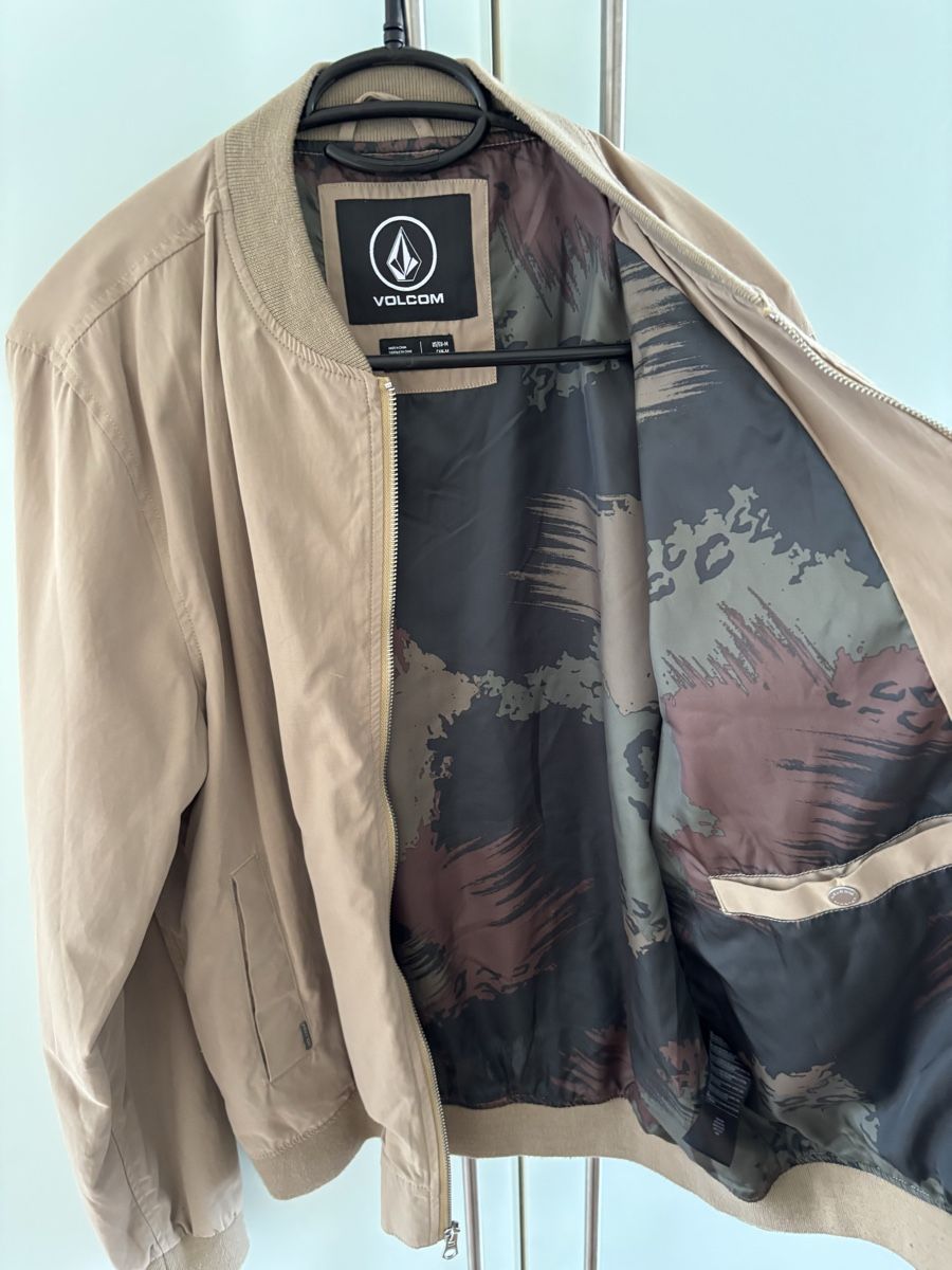 Volcom Jacken: Volcom Übergangs Jacke – Gebraucht aus Zug von din_j97m 1