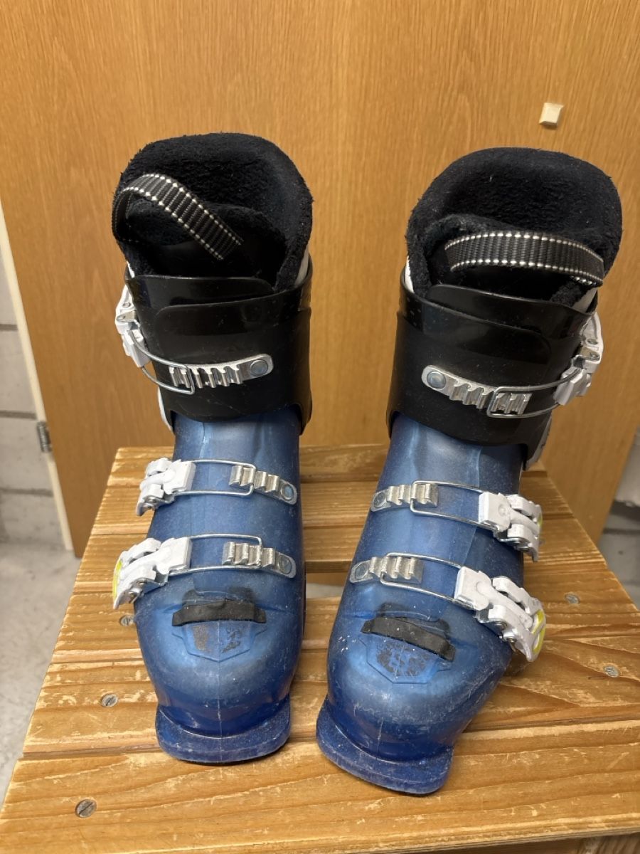 Schuhe für Jungen: Skischuh – Gebraucht aus Oberflachs von ste_9yk6